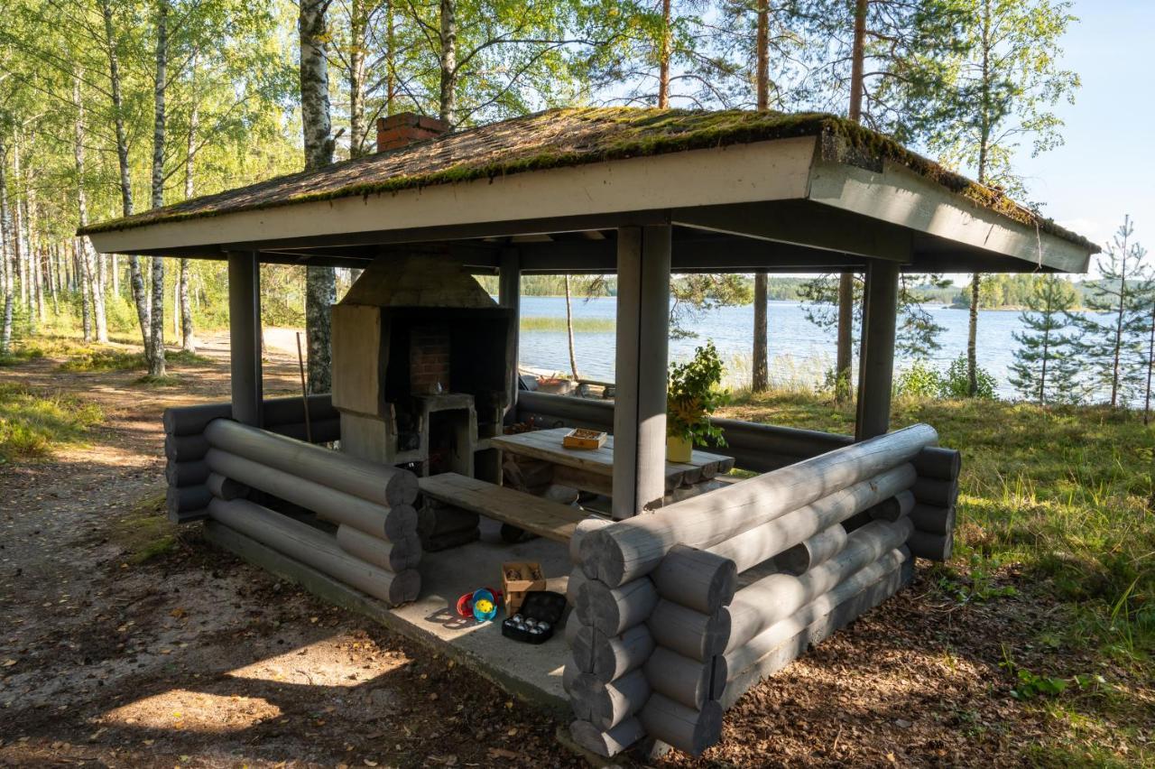 Vila Saimaan Kultaranta Puumala Exteriér fotografie
